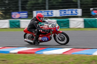 Vintage-motorcycle-club;eventdigitalimages;mallory-park;mallory-park-trackday-photographs;no-limits-trackdays;peter-wileman-photography;trackday-digital-images;trackday-photos;vmcc-festival-1000-bikes-photographs